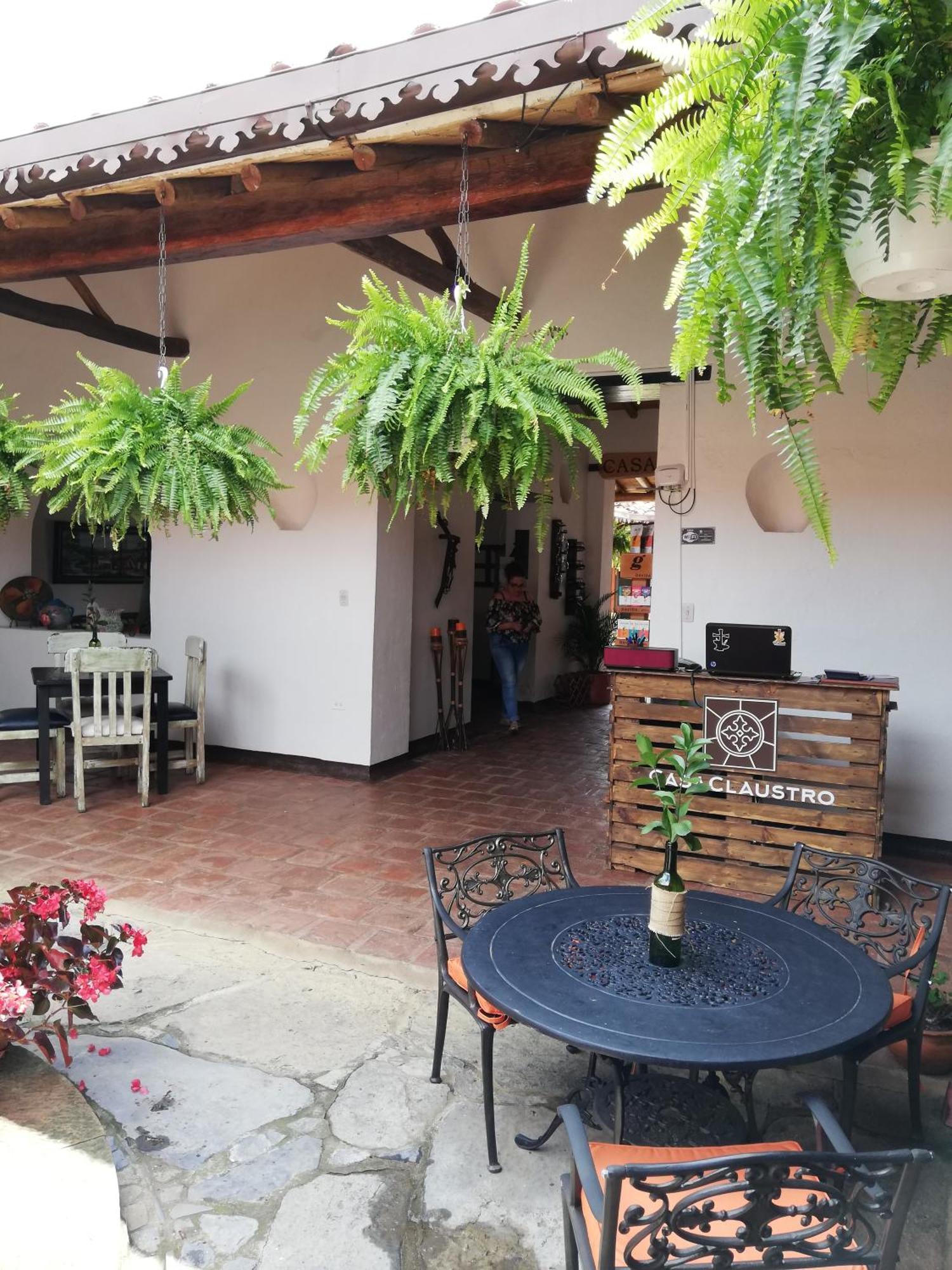 Hotel Casa Claustro De ซาปาโตกา ภายนอก รูปภาพ