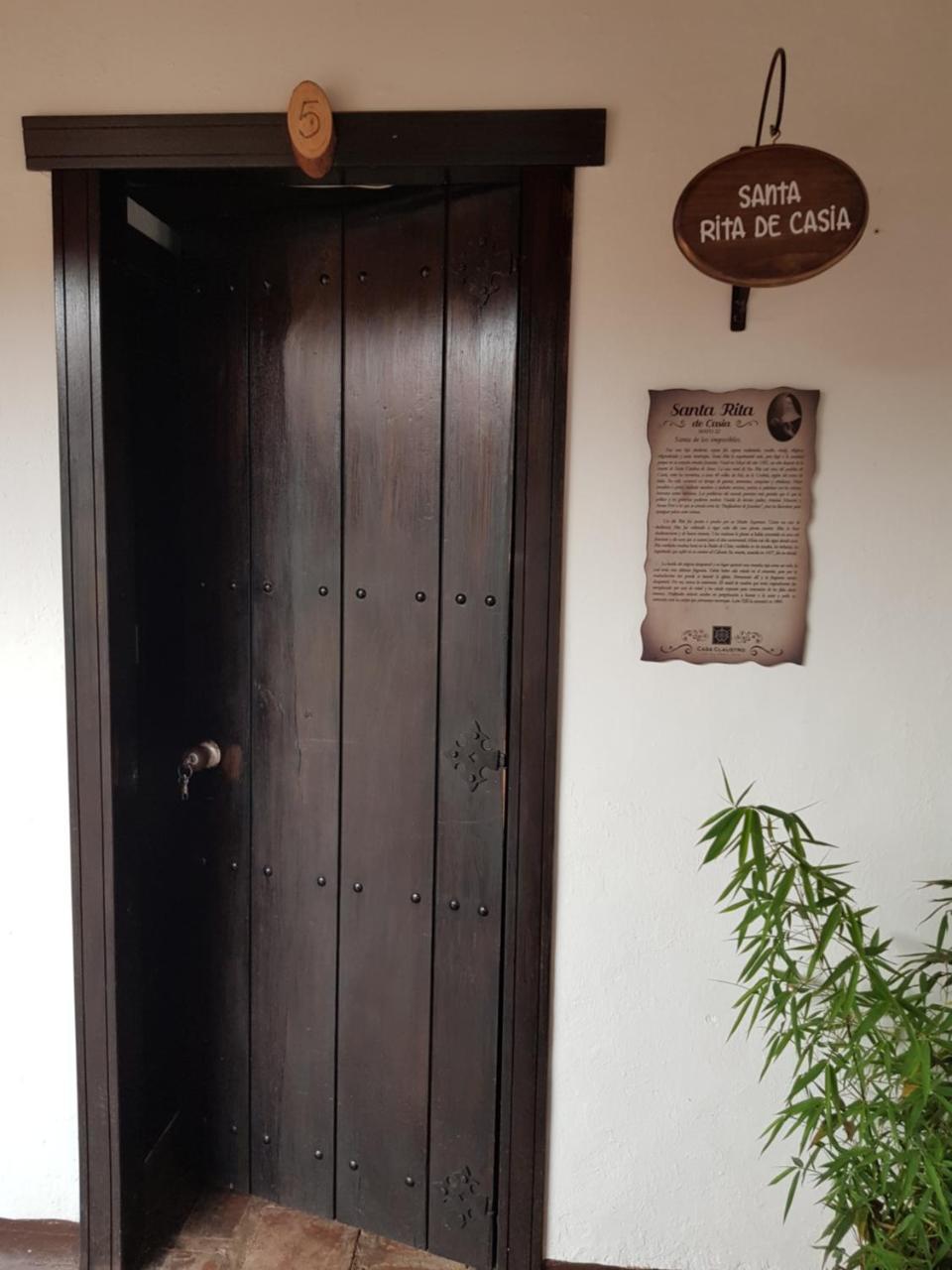 Hotel Casa Claustro De ซาปาโตกา ภายนอก รูปภาพ