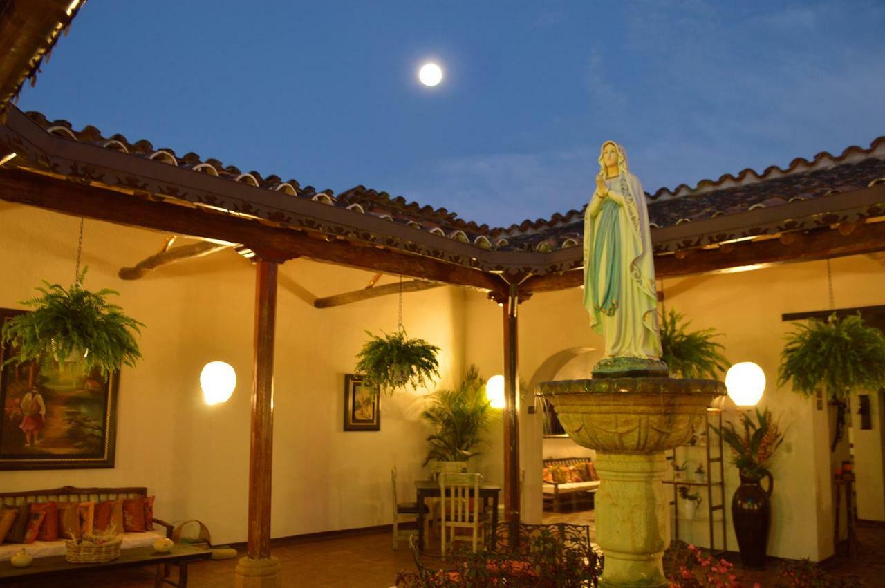 Hotel Casa Claustro De ซาปาโตกา ภายนอก รูปภาพ