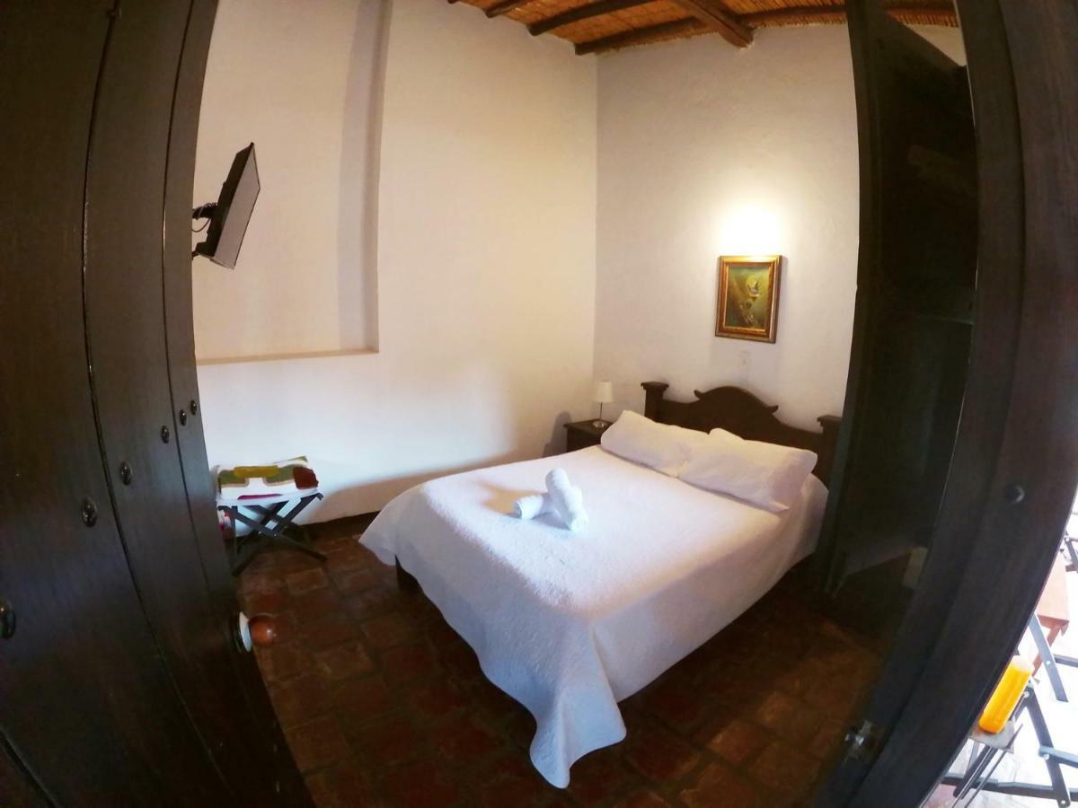Hotel Casa Claustro De ซาปาโตกา ภายนอก รูปภาพ